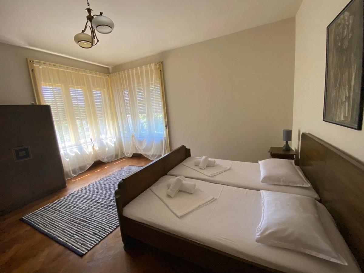 Cristian Apartment Near Old Town Timisoara Exterior photo